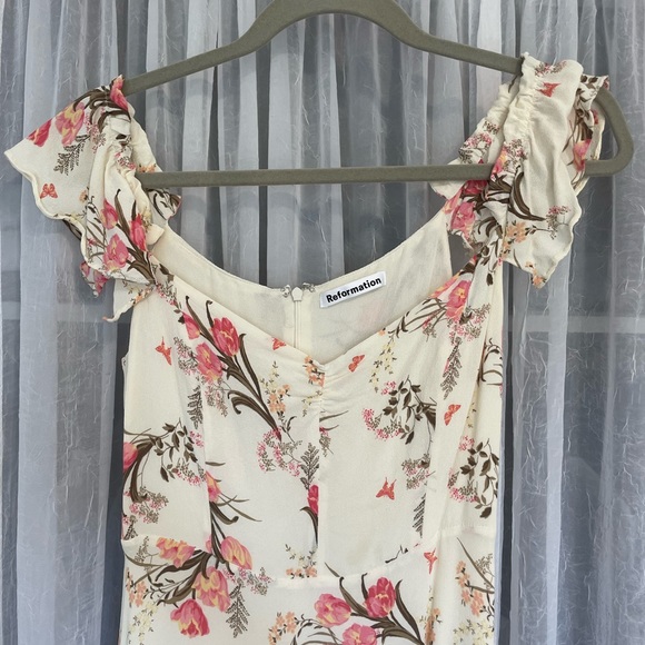 Reformation Dress - Picture 3 of 9